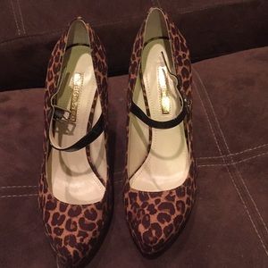 BCBG maryjane heels